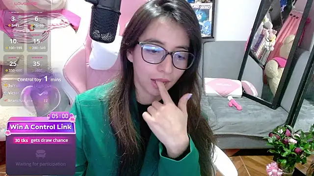 دردشة Maggie_Fox3 الجنسية المباشرة