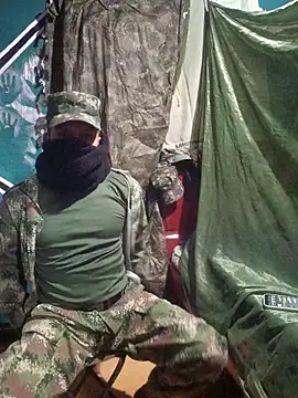 Pokazy przed kamerką – yisusalejo