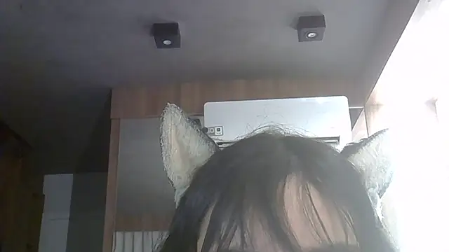 SkinnyKitten Live XXX-chat