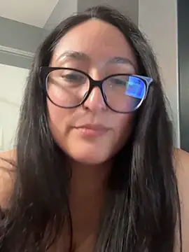 Chatroom XXX en direct de Goddessxxrosexx