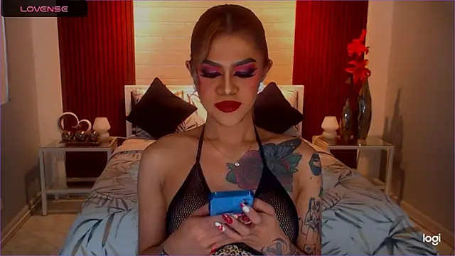 StellaStrong30's Live XXX Chat