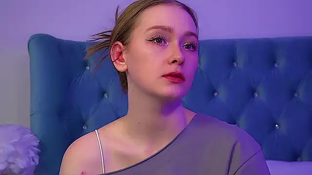 AgataFoxley 现场XXX聊天