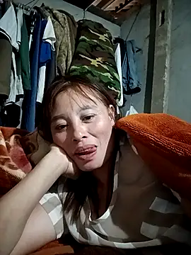 kaia-cam 即時 XXX 聊天