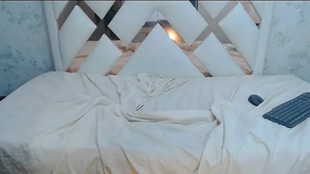 Show modela Alan_Savage na web-kameri