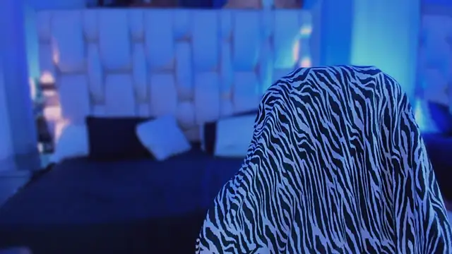 Živý XXX chat revenmiller_