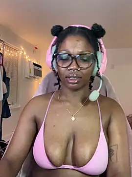 Chat XXX en directo de mochamimi