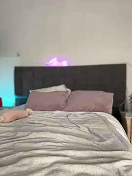 julieta_jhonss Adlı Modelin Canlı XXX Sohbeti