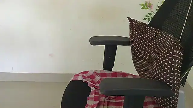 punemodel: вебкам-шоу