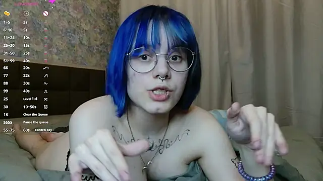 KellePourier's Live Chat Room