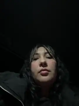 You-kitty2025 Adlı Modelin Canlı XXX Sohbeti