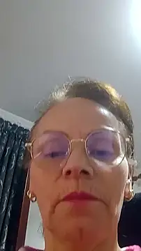 Chat +18 de asleycavta ao vivo