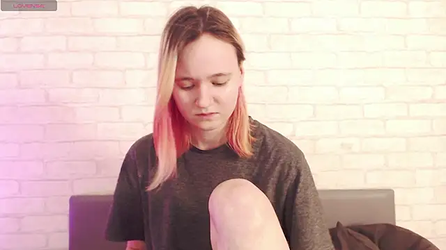 Chat XXX en directo de Ericha_Stone