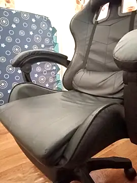 pretty_yesha Adlı Modelin Canlı XXX Sohbeti