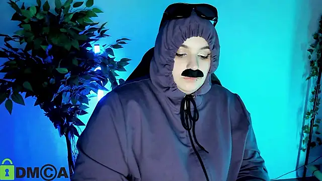 Mia_R0ss Chat XXX in diretta