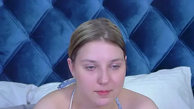 TinnaBurton Live XXX Chat