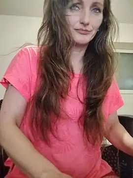 CrazyMaya39 Adlı Modelin Canlı XXX Sohbeti