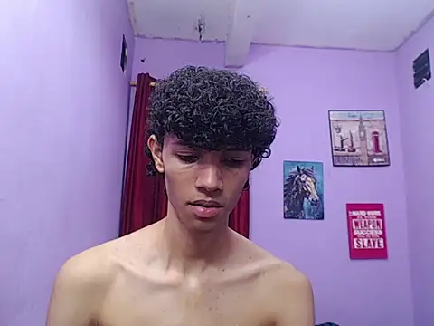 bigcock_twinksのライブXXXチャット