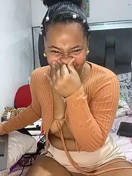 Marasky7 Adlı Modelin Canlı XXX Sohbeti