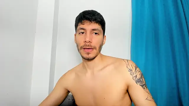 daniel_sexy777 Obrolan Langsung XXX