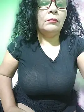 Amarantha25 现场XXX聊天