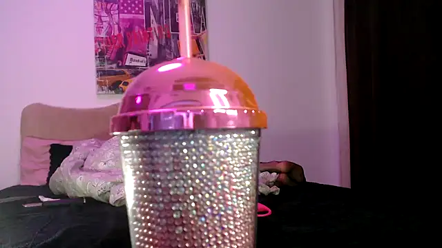 Онлайн чат XXX sonyapettite