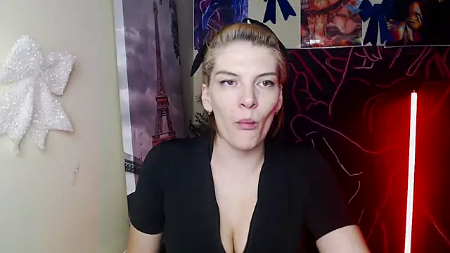 VanessaRey_のライブXXXチャ ット