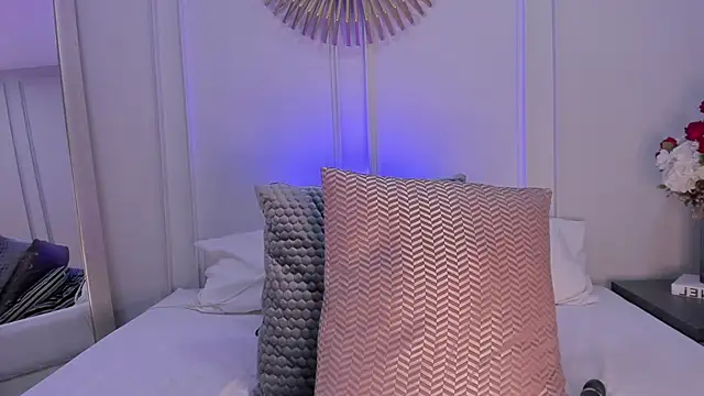 CharlotteBrownn_ Live XXX-Chat