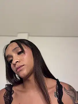 Isabella-Teen Live XXX-Chat