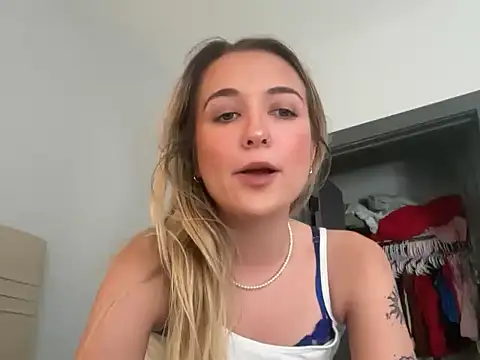 kelseyblu Chat XXX live