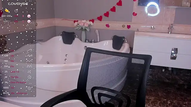 EmilyTraseのライブXXXチャット