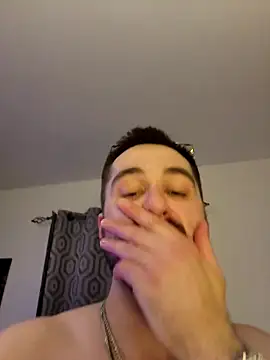 ApexPuppy Live XXX-Chat