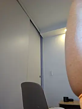 Maya_Lewis 现场XXX聊天