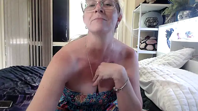 دردشة Bootylicious_Arseralian الجنسية المباشرة