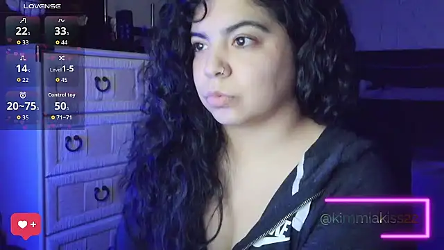 kimmiakiss22 Chat XXX live