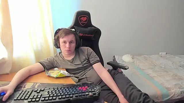 Вебкам-шоу iliaskrislove