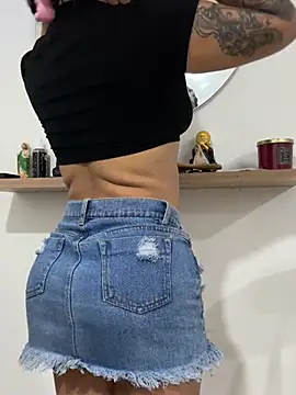 Pretty_Isadora's Live XXX Chat