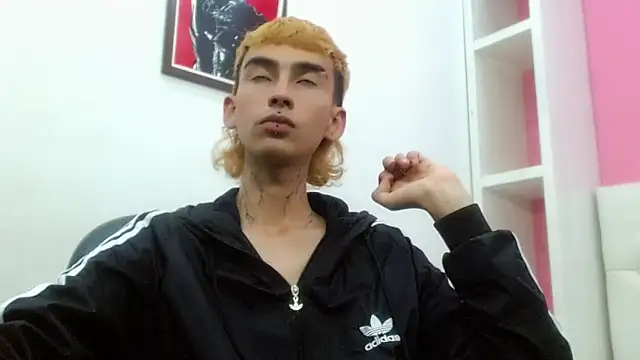 Вебкам-шоу ttimy_x_boy