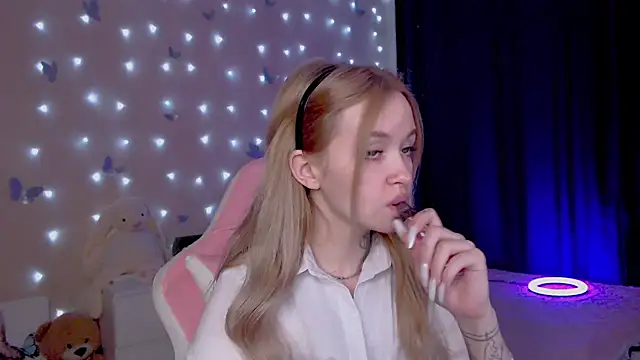 Naughty_Mable Live XXX-Chat