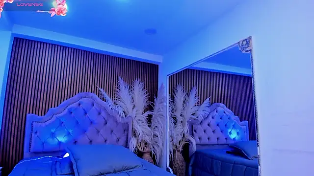 SelenaStonne's Live XXX Chat