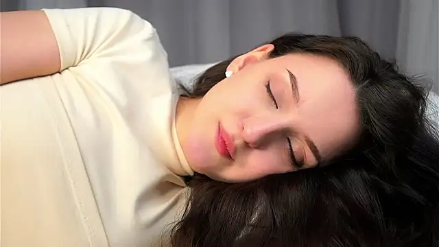 FalineBeacher: онлайн-секс-чат