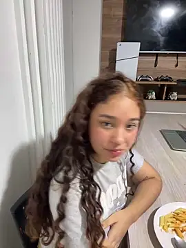 XXX chat uživo modela lana_rousse01