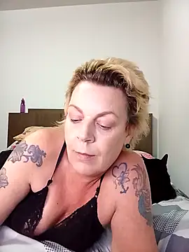 GauchaMilfHot's Live XXX Chat