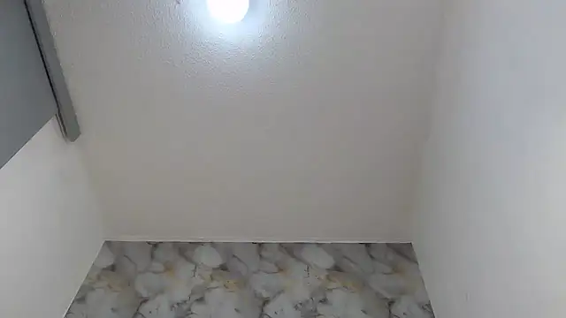 brown_halos' Live XXX Chat