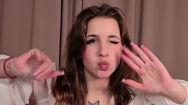 LoveSeekins' Live XXX Chat