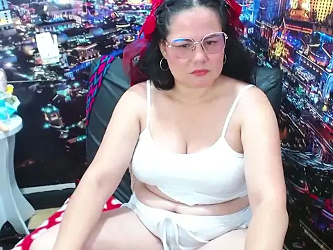 tila_nastyy's Live XXX Chat