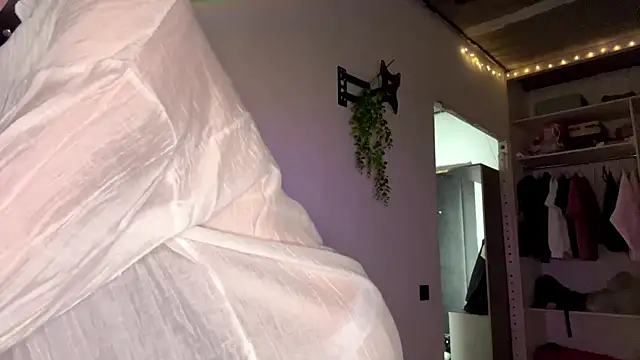 SlunkRear – Naživo XXX chat