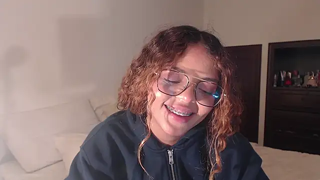 Živý XXX chat ValienteGirl_