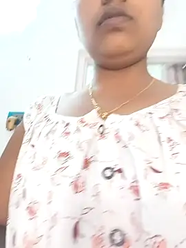 Chat XXX ao vivo de Hot-Tinaa