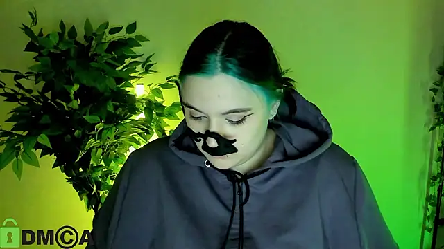 Mia_R0ss Adlı Modelin Canlı XXX Sohbeti