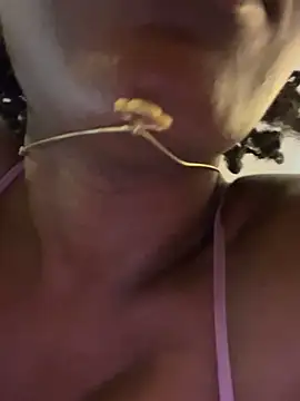 Chat XXX Live mochamimi